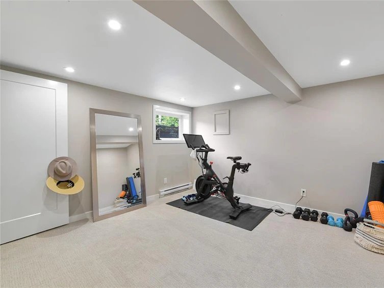 950 Hereward Road, Victoria, BC, V9A 4C8 - 18