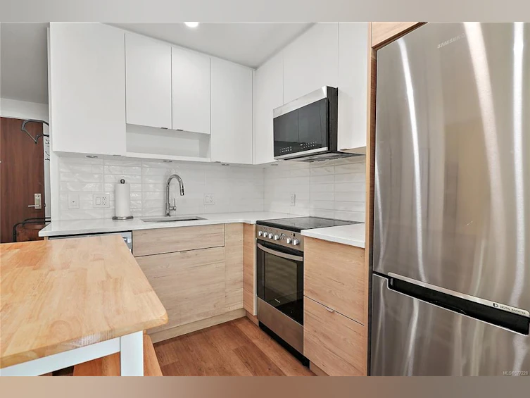 502-1628 Store Street, Victoria, BC, V8W 0H1 - 10
