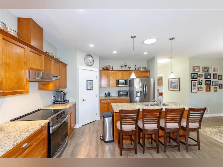 11-3647 Vermont Place, Campbell River, BC, V9H 0B9 - 7