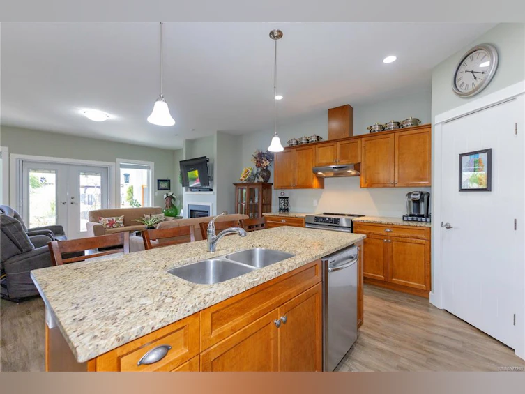 11-3647 Vermont Place, Campbell River, BC, V9H 0B9 - 11