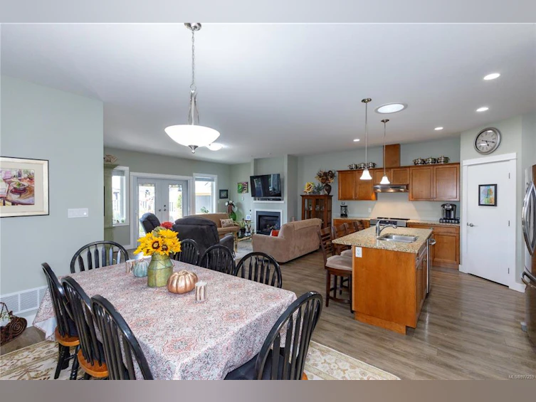 11-3647 Vermont Place, Campbell River, BC, V9H 0B9 - 12