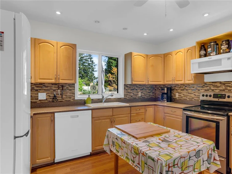 1390 Townsite Road, Nanaimo, BC, V9S 1N1 - 6