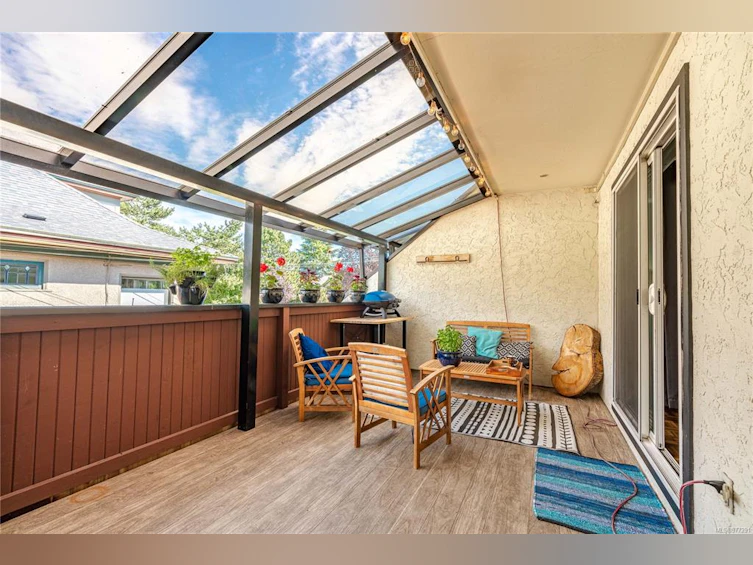 9-954 Queens Avenue, Victoria, BC, V8T 1M6 - 22