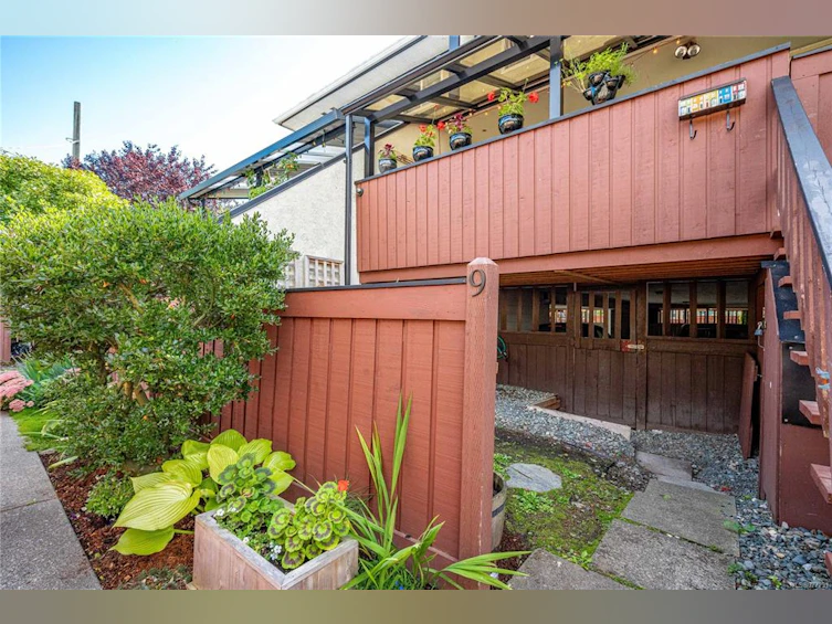 9-954 Queens Avenue, Victoria, BC, V8T 1M6 - 27