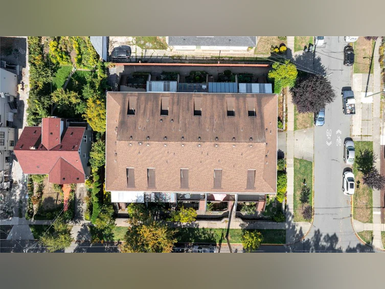 9-954 Queens Avenue, Victoria, BC, V8T 1M6 - 42