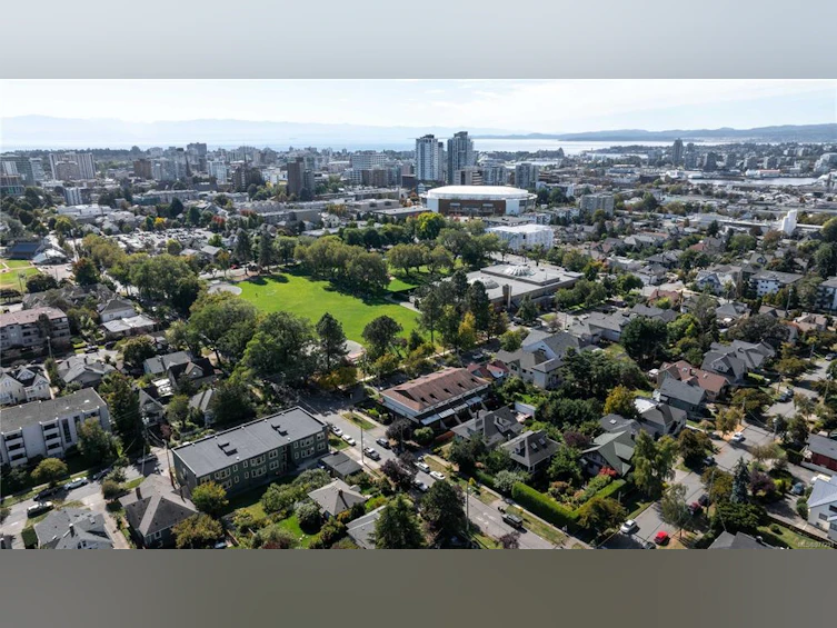 9-954 Queens Avenue, Victoria, BC, V8T 1M6 - 50