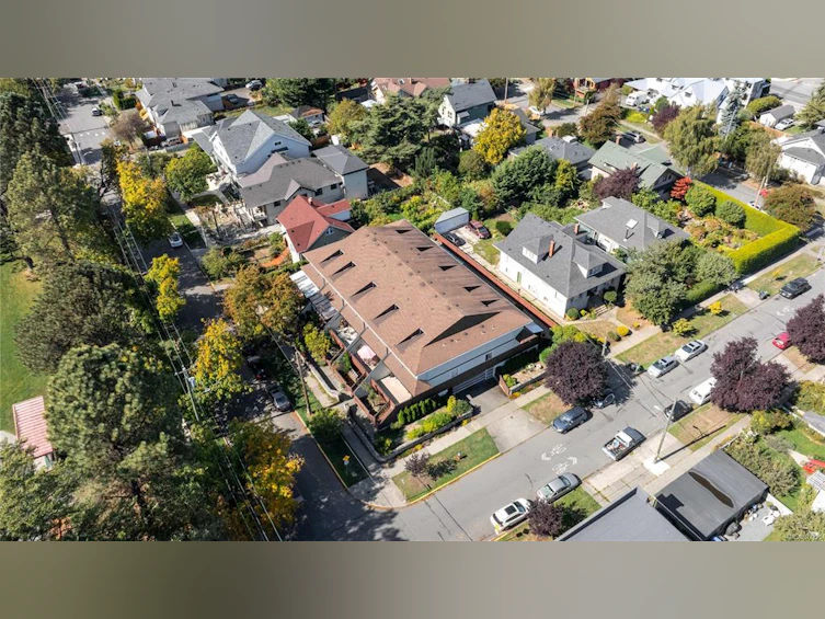 9-954 Queens Avenue, Victoria, BC, V8T 1M6 - 52