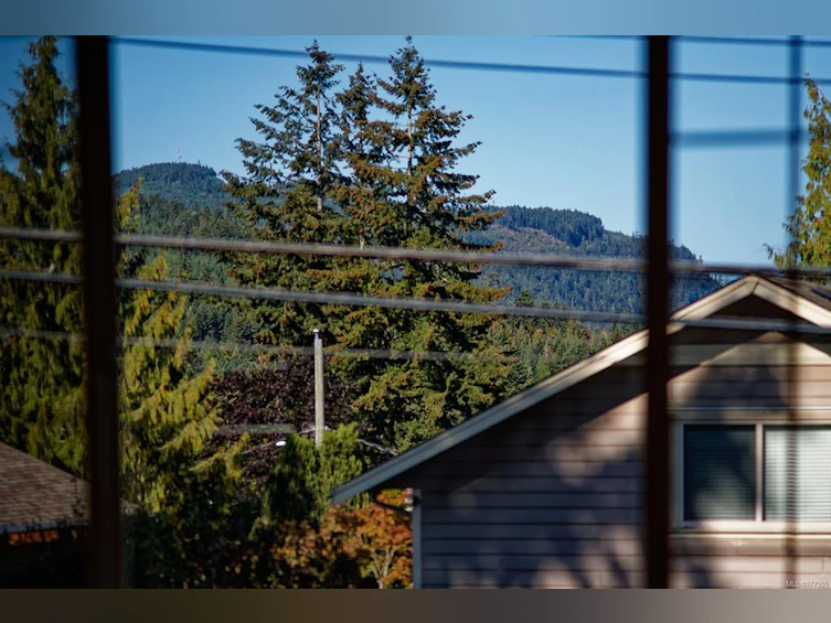 627 Brown Drive, Ladysmith, BC, V9G 1P4 - 6