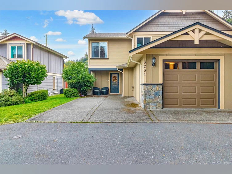 3231 Ernhill Place, Langford, BC, V9C 0C6 - 3