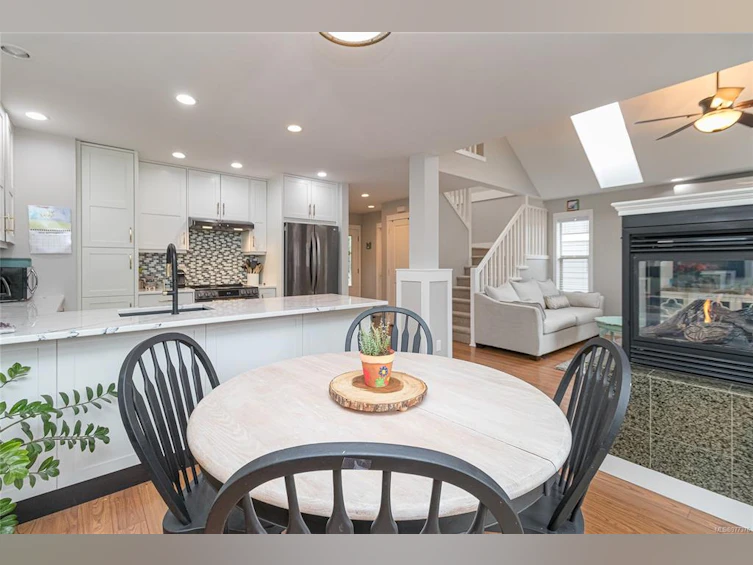 3231 Ernhill Place, Langford, BC, V9C 0C6 - 17