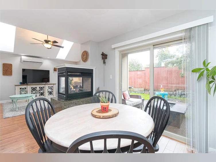 3231 Ernhill Place, Langford, BC, V9C 0C6 - 18