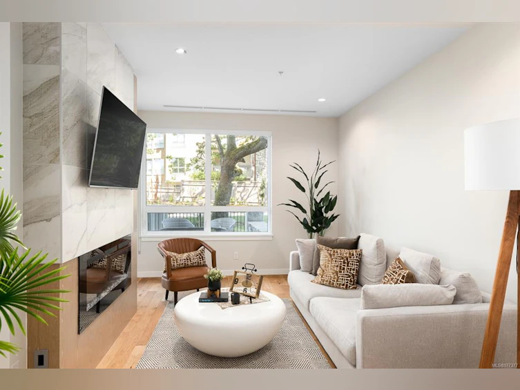 101-1201 Fort Street, Victoria, BC, V8V 3L1 - 12