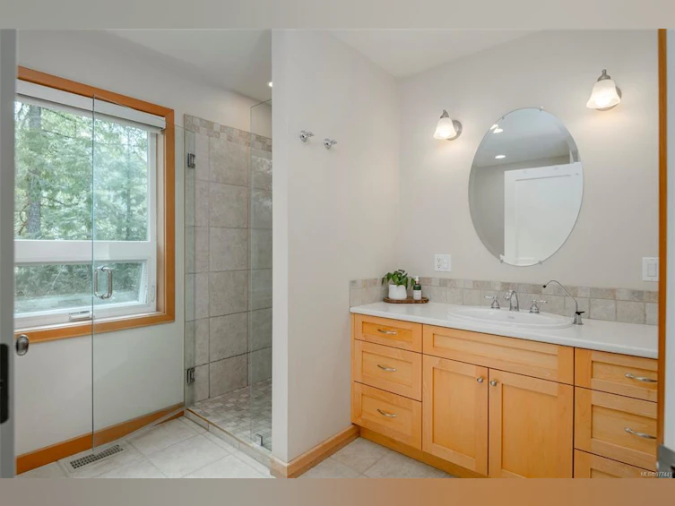 5070 Katherine Drive, Port Alberni, BC, V9Y 9E4 - 9