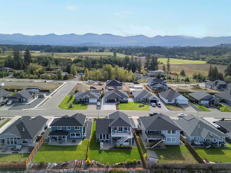 3311 Eagleview Crescent, Courtenay, BC, V9N 0B6 - 6