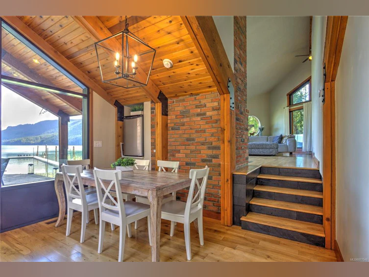 8335 Sa Seen Os Road, Youbou, BC, V0R 3E1 - 9