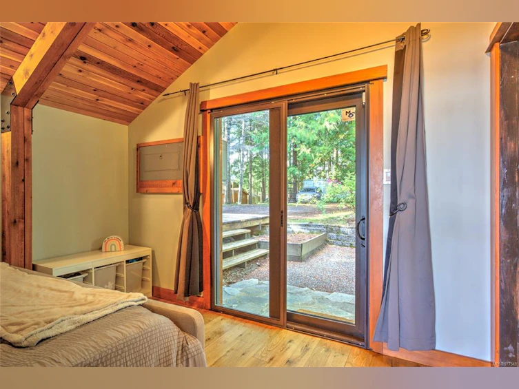 8335 Sa Seen Os Road, Youbou, BC, V0R 3E1 - 16