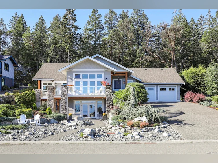 2251 Bonnington Drive, Fairwinds, BC, V9P 9L9
