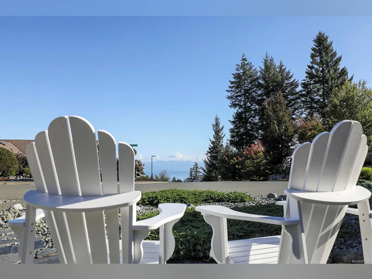 2251 Bonnington Drive, Fairwinds, BC, V9P 9L9 - 33
