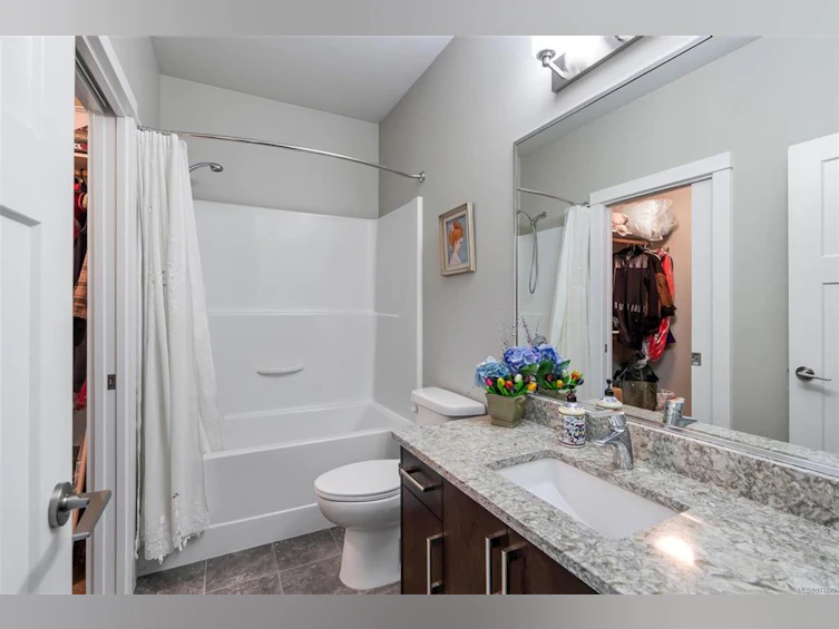 103-1994 John Road, North Saanich, BC, V8L 2P9 - 17