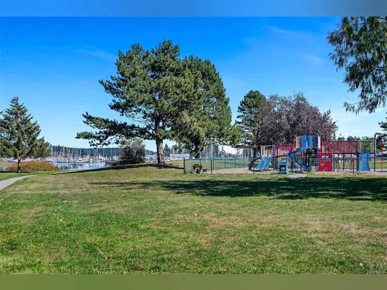 103-1994 John Road, North Saanich, BC, V8L 2P9 - 29