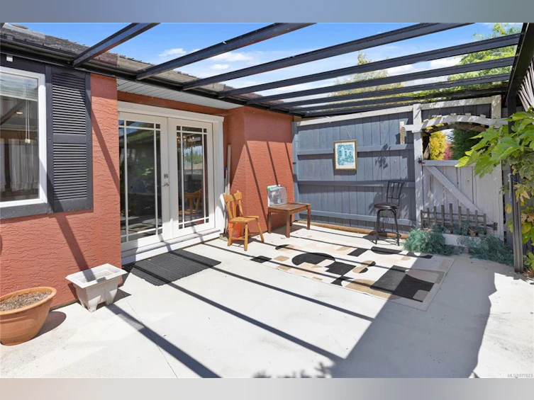 1100 Windsor Drive, Qualicum Beach, BC, V9K 2J4 - 35