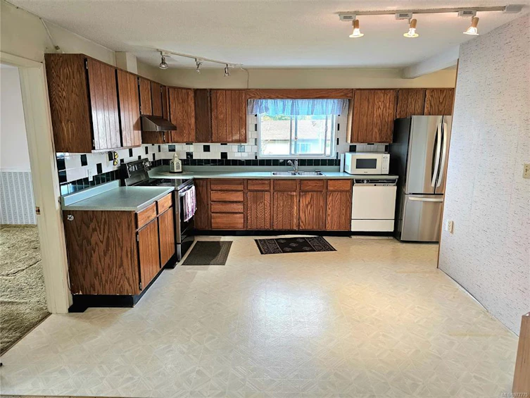 2167 Cameron Drive, Port Alberni, BC, V9Y 1B1 - 10