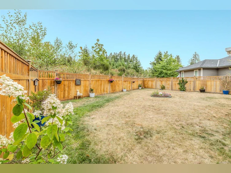 749 James Place, Ladysmith, BC, V9G 0A5 - 35
