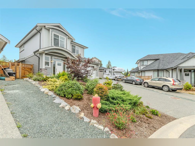 749 James Place, Ladysmith, BC, V9G 0A5 - 36