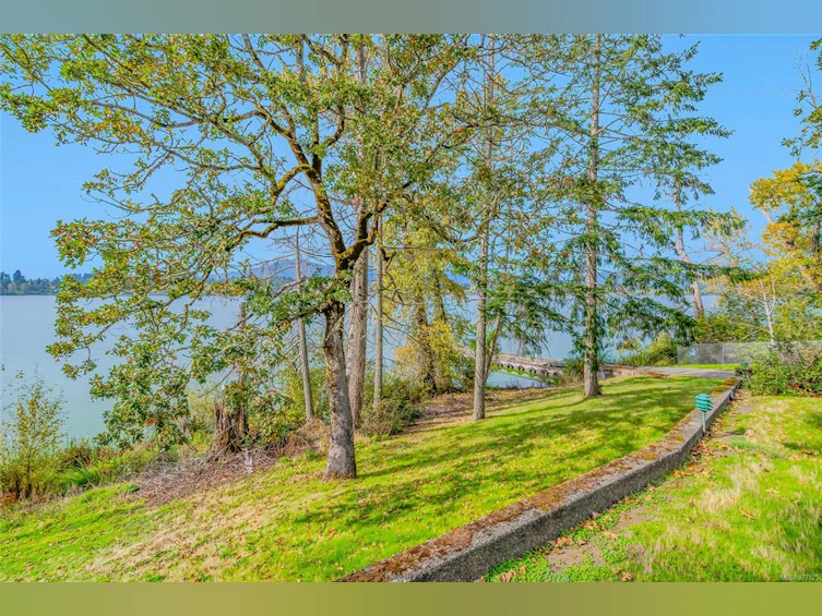 1785 Maple Bay Road, Duncan, BC, V9L 5N6 - 66