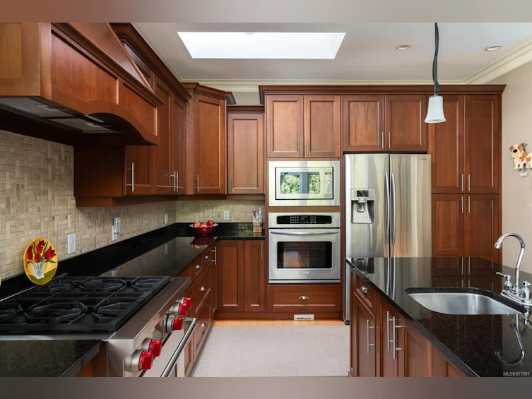 1710 Texada Terrace, North Saanich, BC, V8L 6B1 - 11