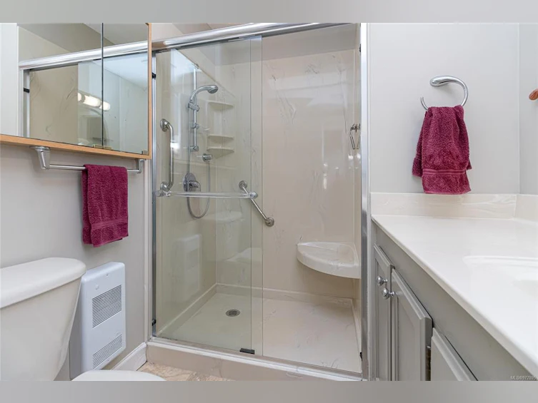 6-901 Kentwood Lane, Saanich, BC, V8Y 2Y5 - 22