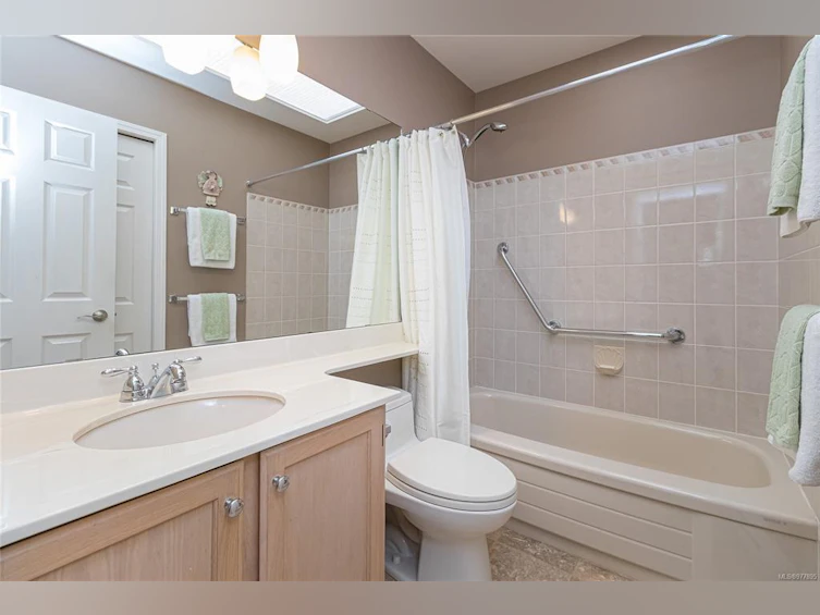 6-901 Kentwood Lane, Saanich, BC, V8Y 2Y5 - 24