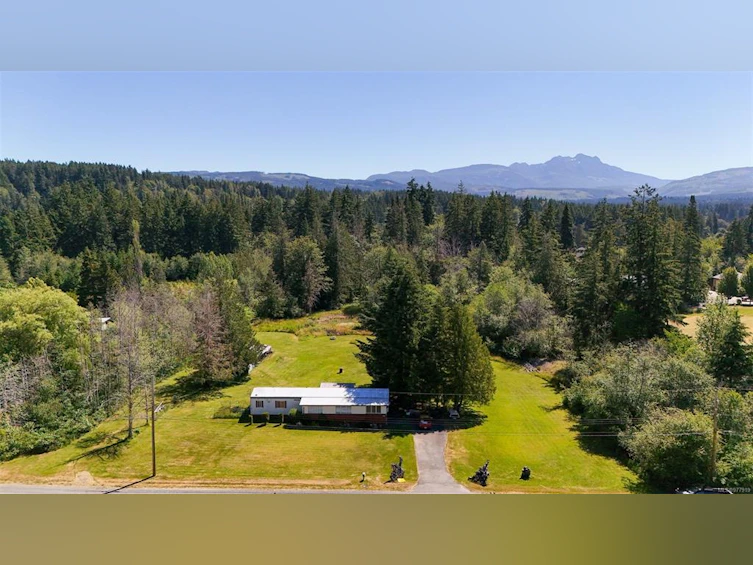 5611 Strick Road, Port Alberni, BC, V9Y 8W4 - 4