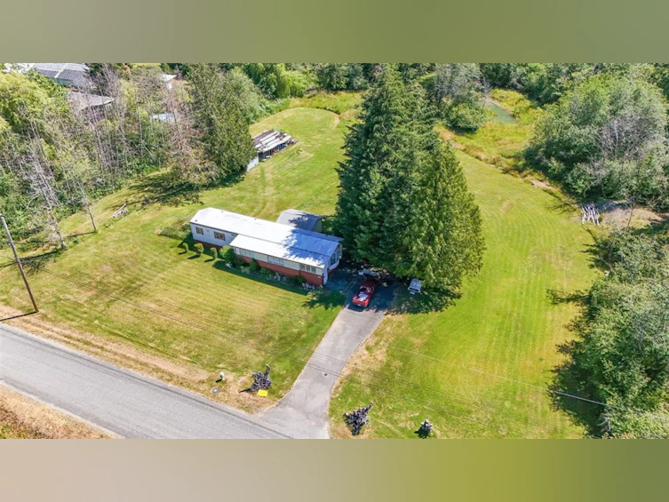 5611 Strick Road, Port Alberni, BC, V9Y 8W4 - 5