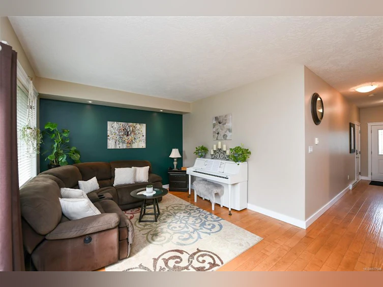 5-2112 Cumberland Road, Courtenay, BC, V9N 2E9 - 3