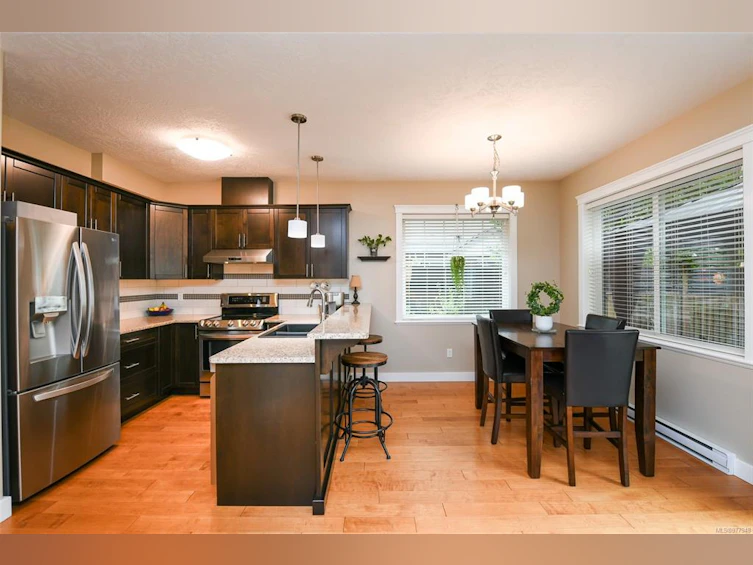 5-2112 Cumberland Road, Courtenay, BC, V9N 2E9 - 5