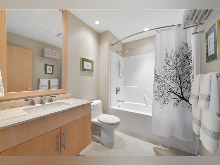 502-748 Sayward Hill Terrace, Saanich, BC, V8Y 3K1 - 39