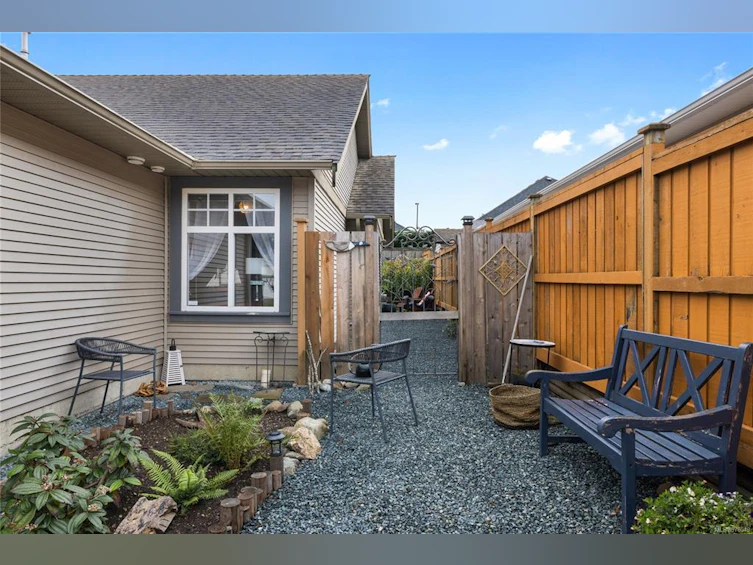 834 Humphrey Road, Parksville, BC, V9P 2X3 - 8