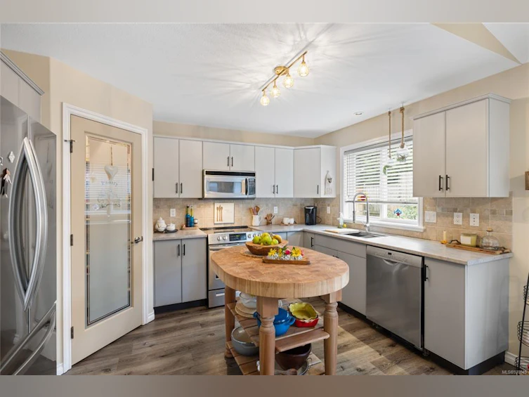 834 Humphrey Road, Parksville, BC, V9P 2X3 - 21