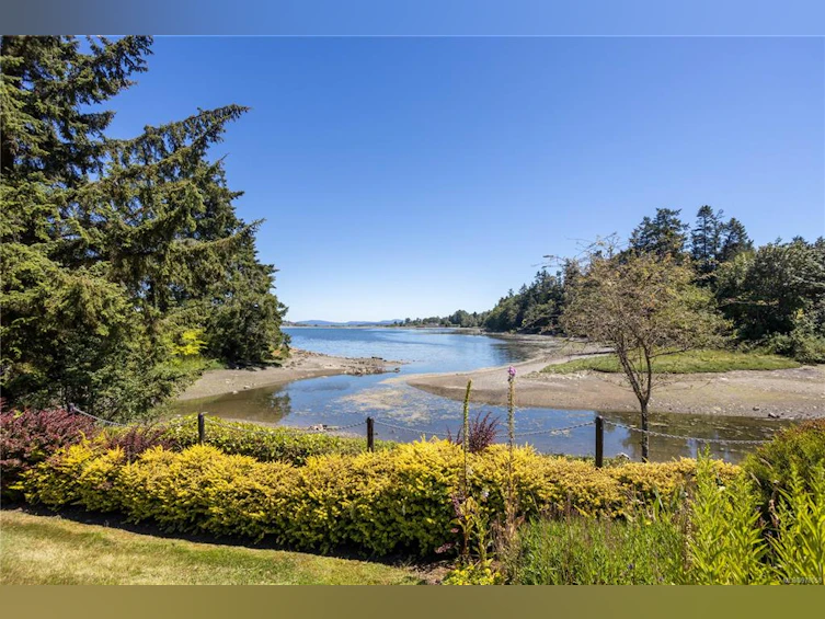 4157-2600 Ferguson Road, Central Saanich, BC, V8M 2C1 - 4