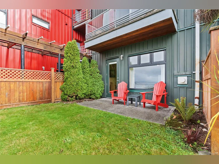 103-230 Main Street, Tofino, BC, V0R 2Z0 - 15