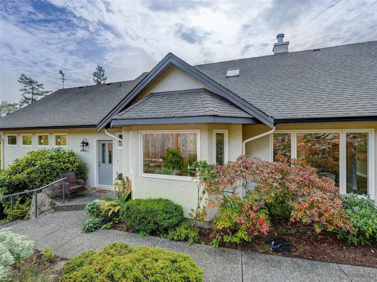 1345 Readings Drive, North Saanich, BC, V8L 5K7 - 9
