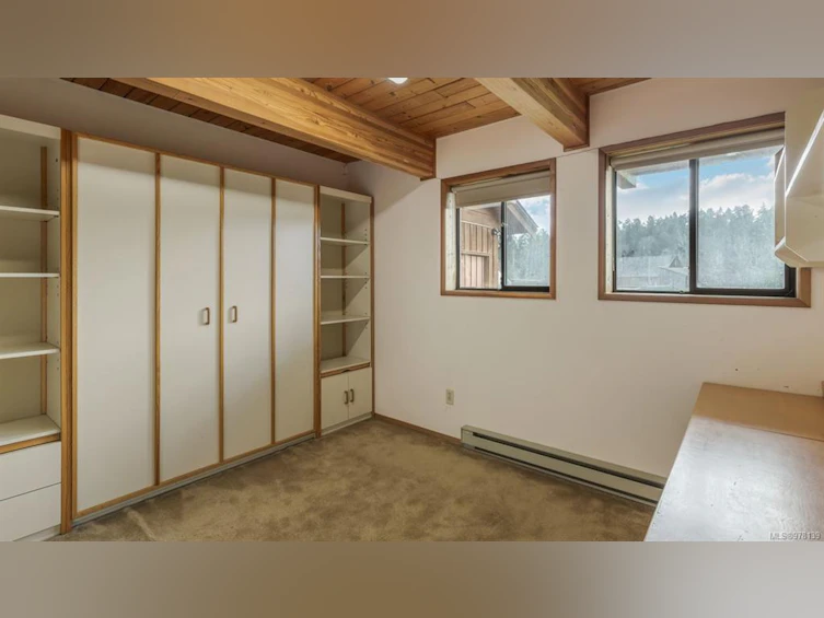 1010 Surfside Drive, Qualicum Beach, BC, V9K 2B6 - 9