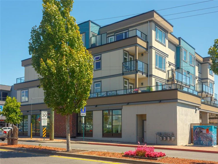 305-2409 Bevan Avenue, Sidney, BC, V8L 4N5 - 3