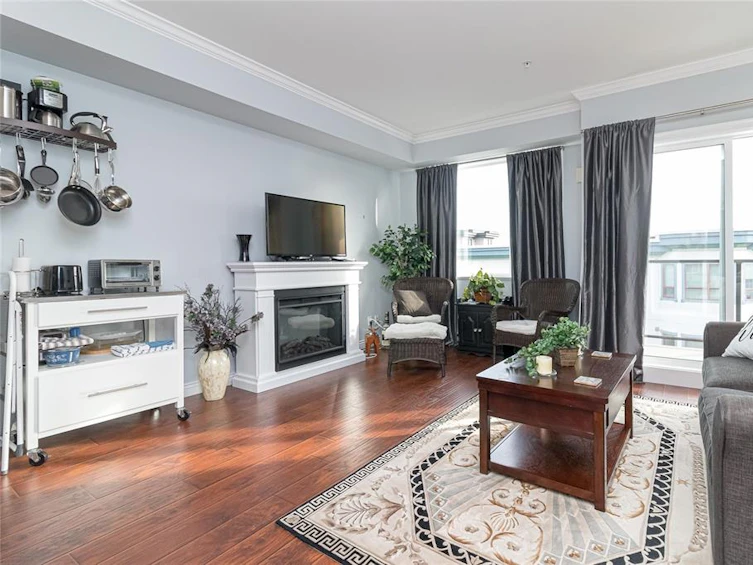 305-2409 Bevan Avenue, Sidney, BC, V8L 4N5 - 7