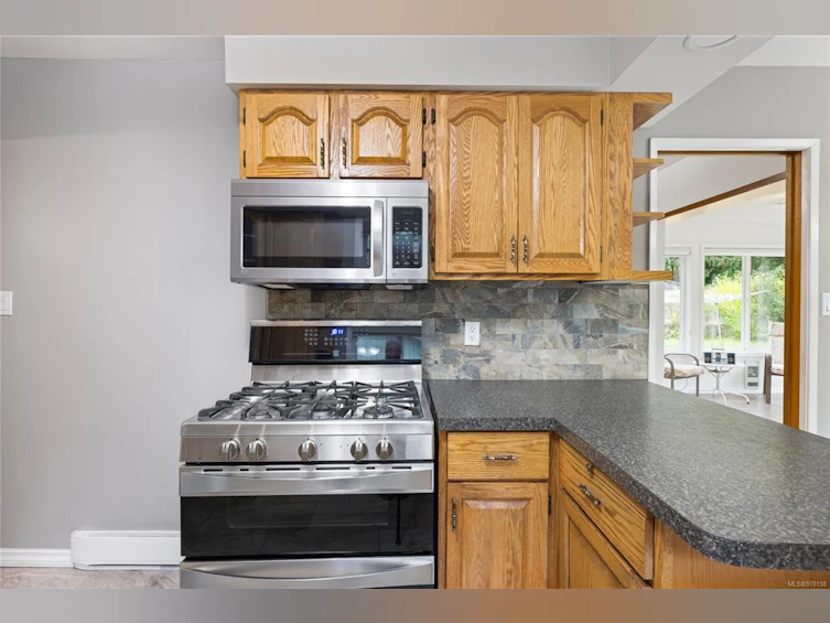 749 Canyon Crescent Road, Qualicum Beach, BC, V9K 1L2 - 21
