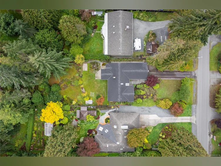 749 Canyon Crescent Road, Qualicum Beach, BC, V9K 1L2 - 59