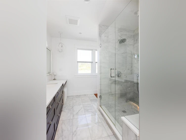 1527 Mount Newton Cross Road, Central Saanich, BC, V8M 1L1 - 25