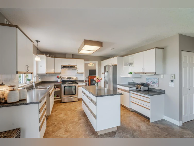 265 Dogwood Drive, Ladysmith, BC, V9G 1T3 - 13