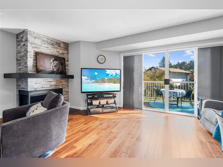 15-5110 Cordova Bay Road, Saanich, BC, V8Y 2K5 - 6
